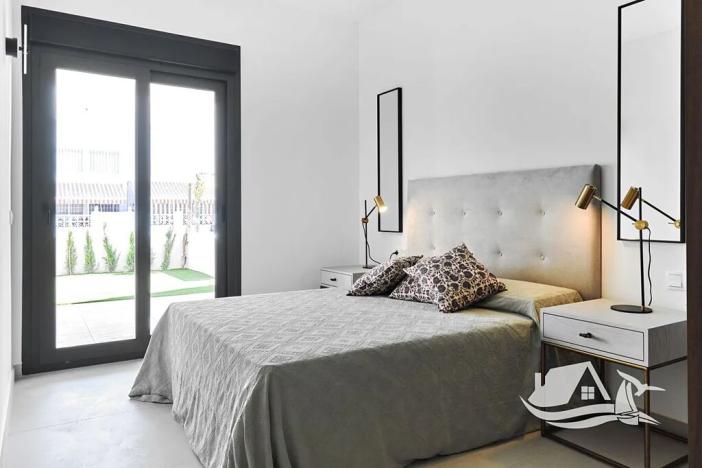 Prodej rodinného domu, Torrevieja, Španělsko, 80 m2