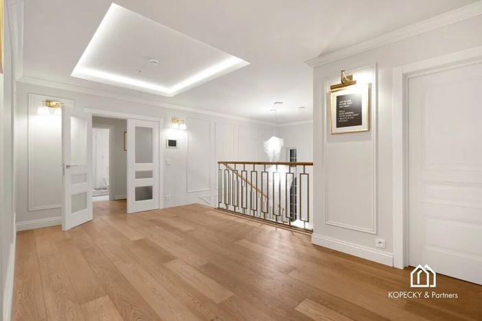 Prodej rodinného domu, Přezletice, Čakovická, 405 m2