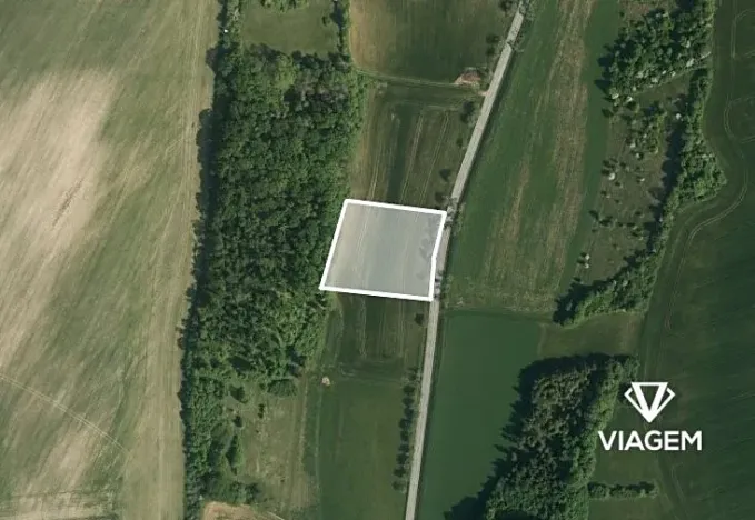 Prodej podílu pole, Vinary, 735 m2