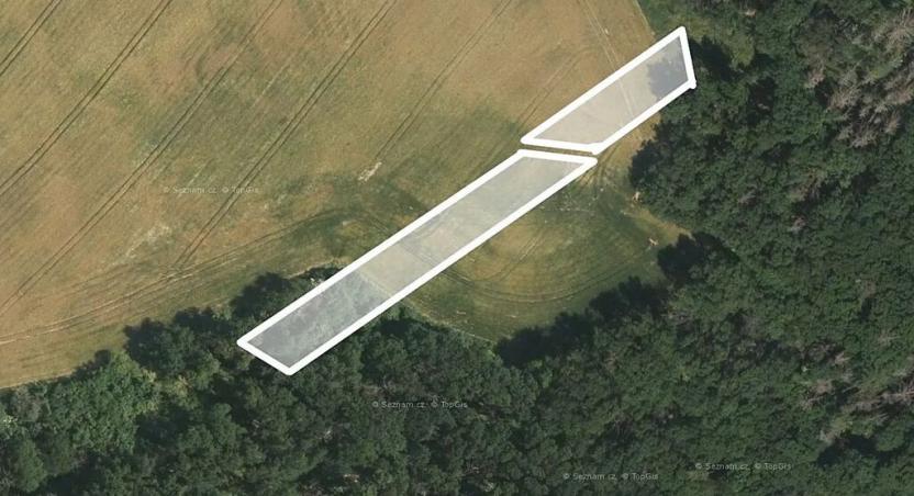 Prodej pole, Omice, 1653 m2