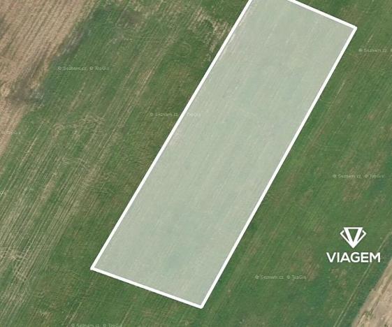 Prodej pole, Uhersko, 2294 m2