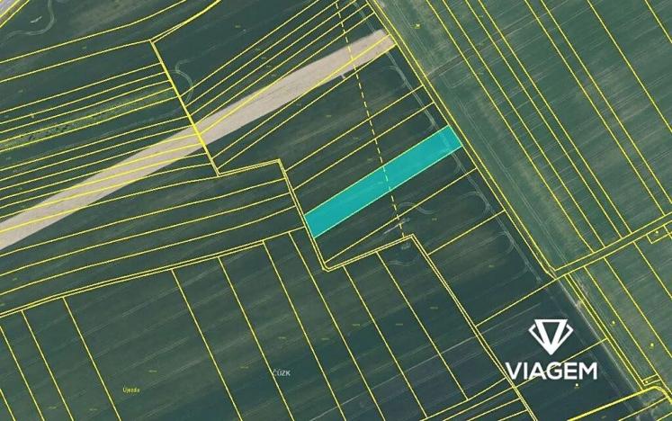 Prodej podílu pole, Březolupy, 616 m2