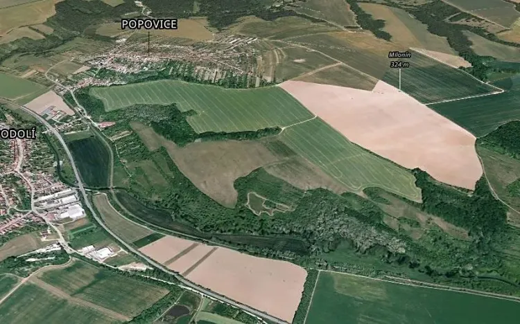 Prodej podílu pole, Popovice, 1610 m2