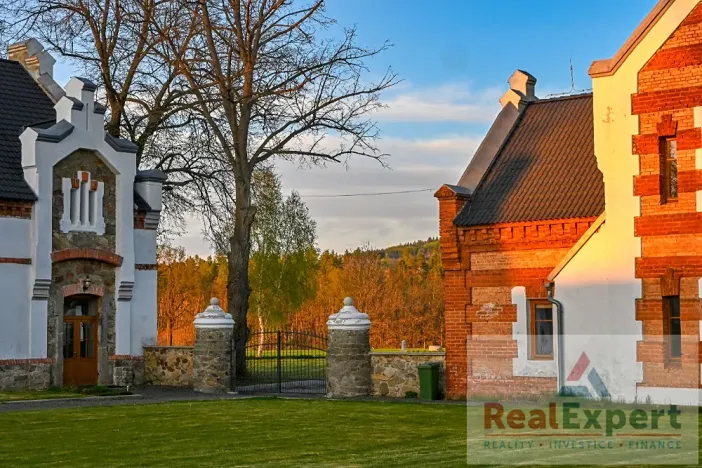 Prodej výrobních prostor, Bavorov, 3277 m2