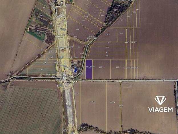 Prodej podílu pole, Horní Moštěnice, 332 m2