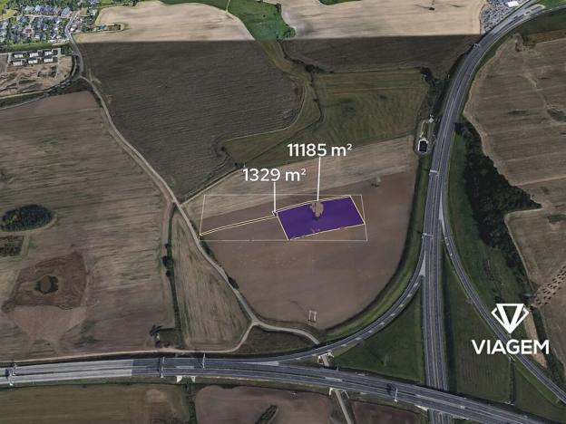 Prodej podílu pole, Zlatníky-Hodkovice, 3876 m2