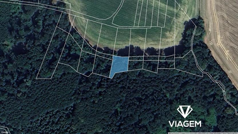 Prodej pole, Valašské Meziříčí, 666 m2