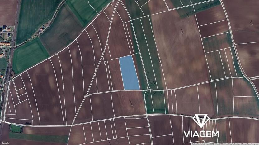 Prodej podílu pole, Veleň, 677 m2