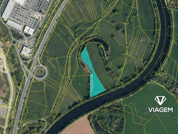 Prodej podílu pole, Hradec Králové, 1397 m2