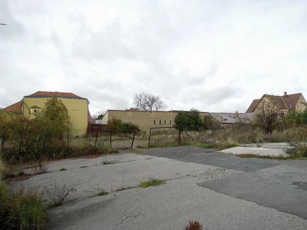 Pronájem obchodního prostoru, Praha - Břevnov, Bělohorská, 2373 m2