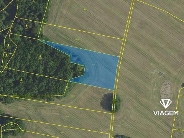 Prodej podílu pole, Kamenice, 1598 m2