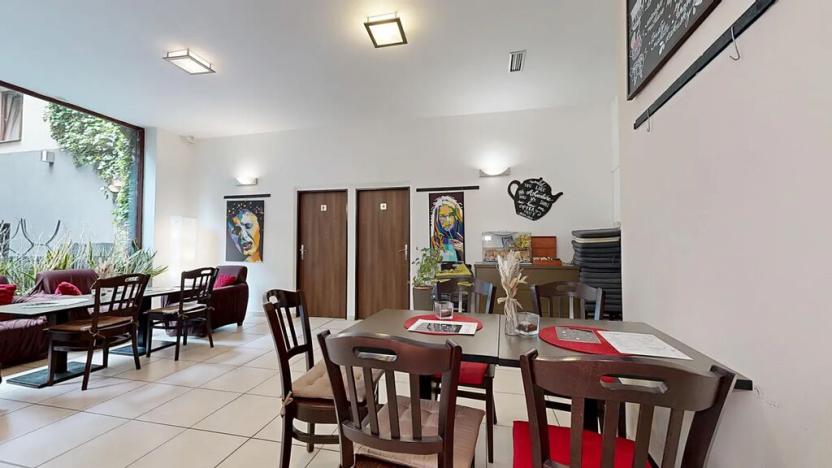 Prodej obchodního prostoru, Chrudim, Resselovo náměstí, 121 m2