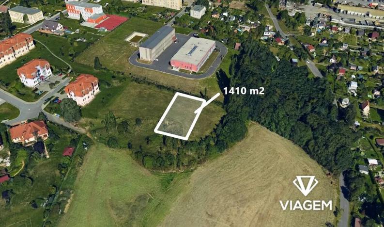 Prodej podílu pozemku pro bydlení, Bílovec, 705 m2