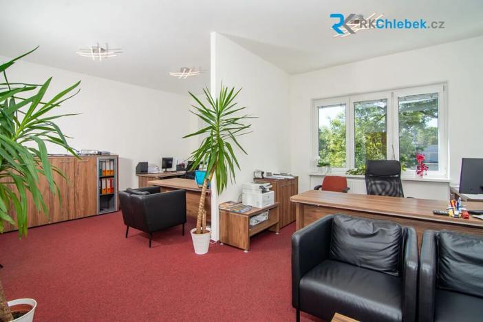 Pronájem kanceláře, Frýdek-Místek, Svazarmovská, 260 m2