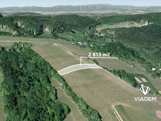 Prodej pole, Březůvky, 2058 m2