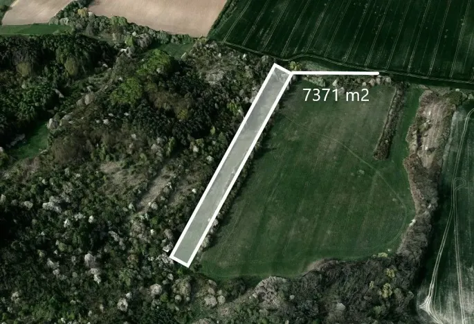 Prodej podílu pole, Chotiněves, 3830 m2