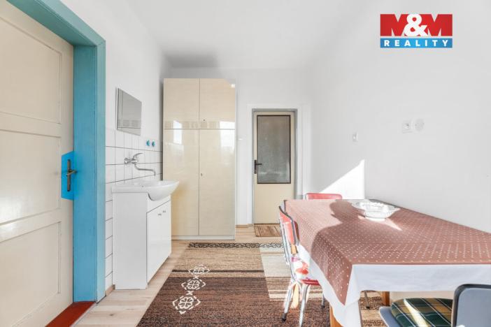 Prodej rodinného domu, Malé Žernoseky, Dlouhá, 135 m2