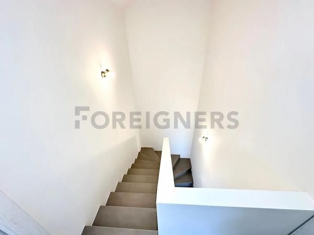 Pronájem rodinného domu, Praha, 159 m2