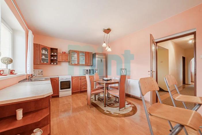 Prodej rodinného domu, Střelná, 144 m2