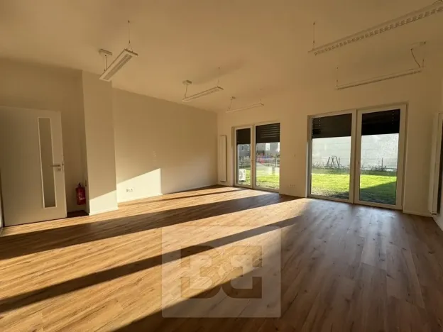 Pronájem bytu 1+kk, Brno, Komárovská, 50 m2