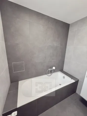 Pronájem bytu 4+1, Kladno, Čs. armády, 100 m2