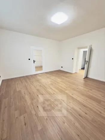 Pronájem bytu 4+1, Kladno, Čs. armády, 100 m2