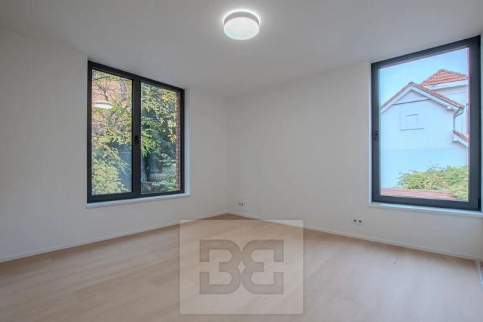 Pronájem bytu 2+kk, Praha - Libeň, Na Okrouhlíku, 52 m2