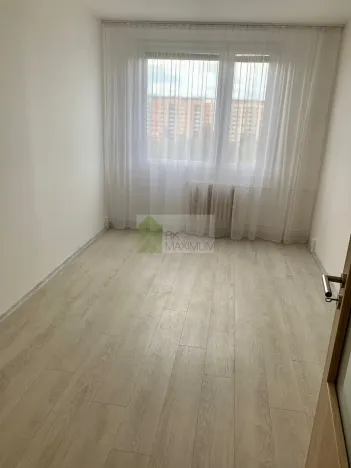 Pronájem bytu 2+kk, Praha - Kobylisy, Bojasova, 47 m2