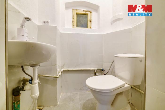 Pronájem obchodního prostoru, Mariánské Lázně, Husova, 22 m2