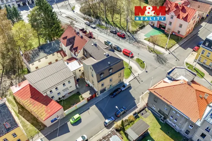 Pronájem obchodního prostoru, Mariánské Lázně, Husova, 22 m2