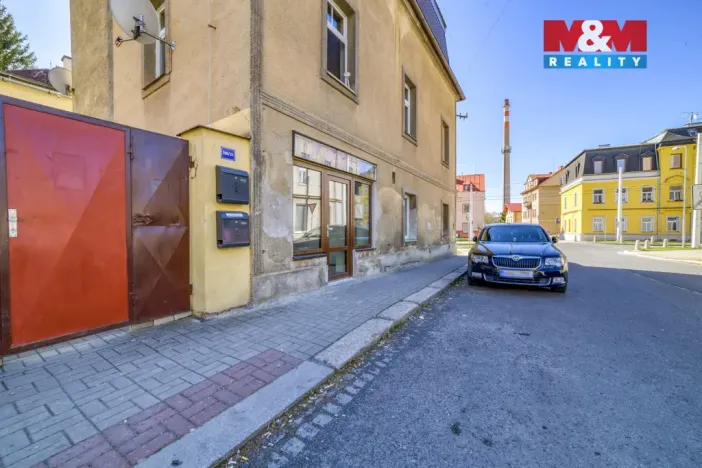 Pronájem obchodního prostoru, Mariánské Lázně, Husova, 22 m2