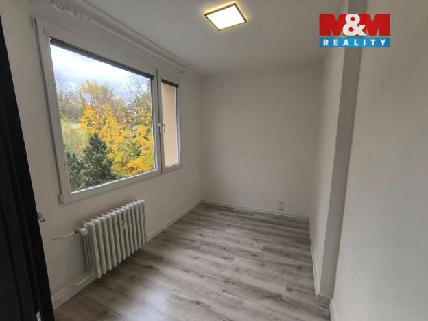 Pronájem bytu 3+1, Ústí nad Labem - Severní Terasa, Kmochova, 60 m2
