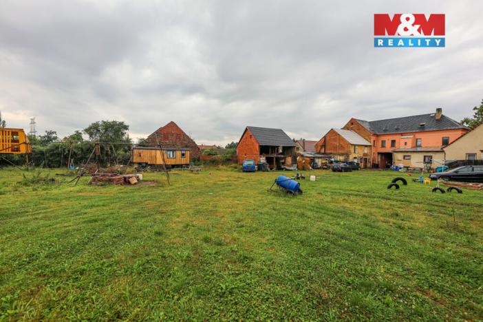 Prodej rodinného domu, Cebiv, 360 m2