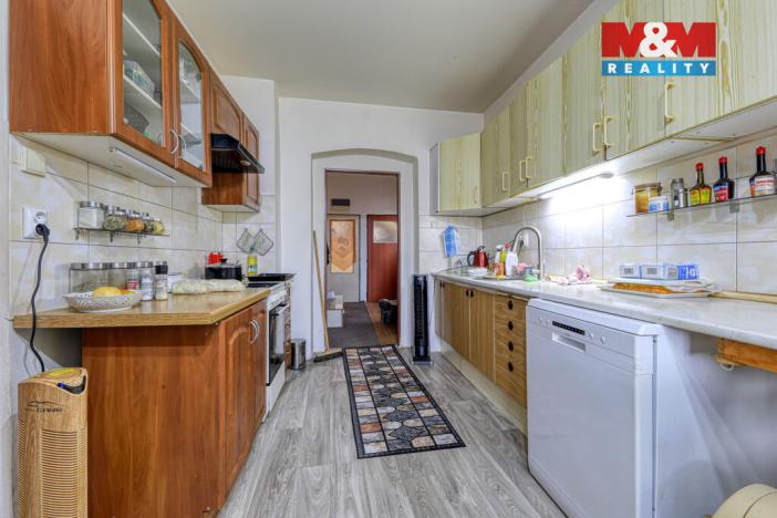 Prodej rodinného domu, Cebiv, 360 m2