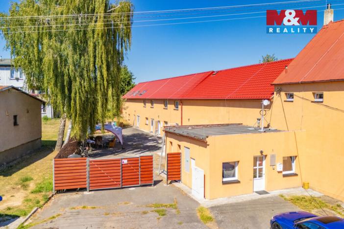 Pronájem bytu 1+1, Sytno, 49 m2