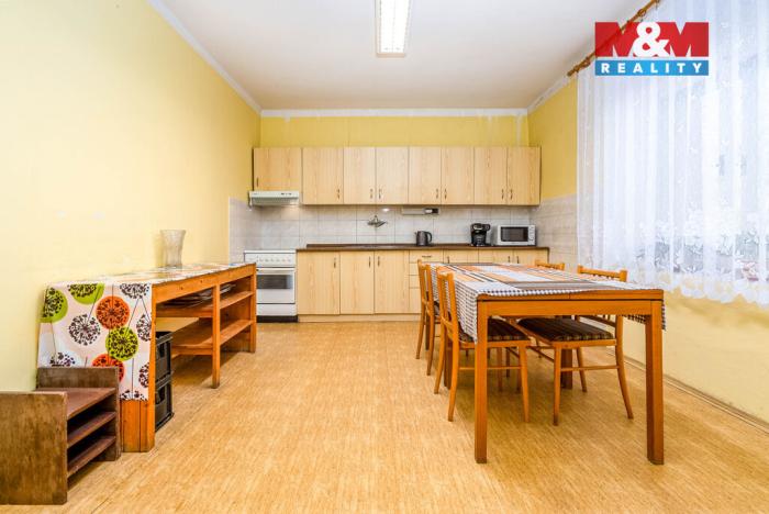 Prodej kanceláře, Oskořínek, Družstevní, 850 m2