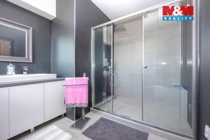 Prodej rodinného domu, Mistřice - Javorovec, 360 m2