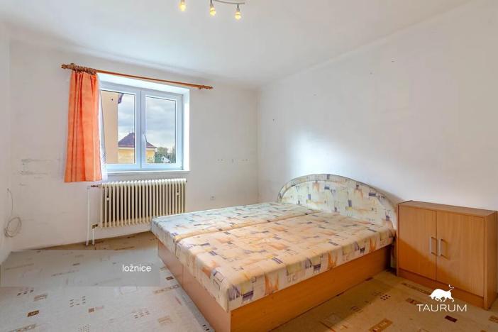 Prodej bytu 2+1, Janovice nad Úhlavou, Sídliště, 79 m2