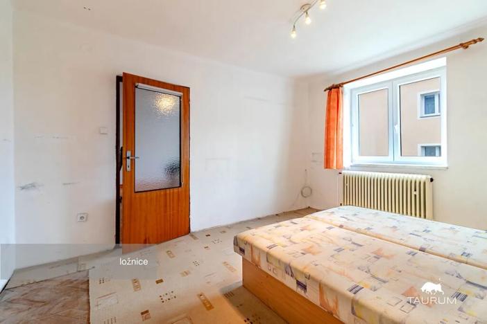 Prodej bytu 2+1, Janovice nad Úhlavou, Sídliště, 79 m2