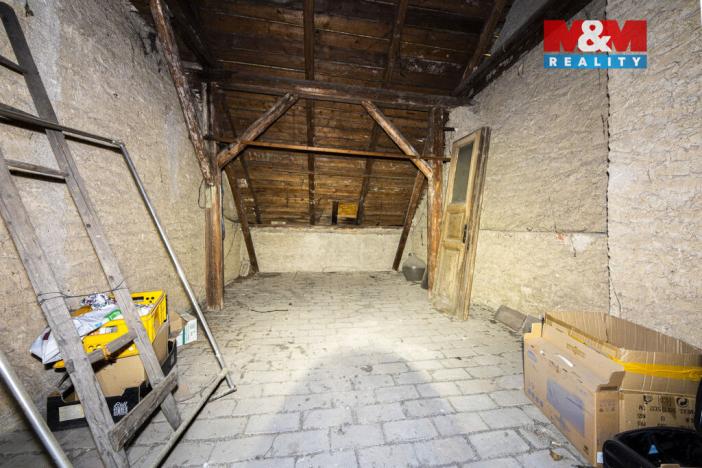 Prodej rodinného domu, Uhlířské Janovice, Komenského, 155 m2