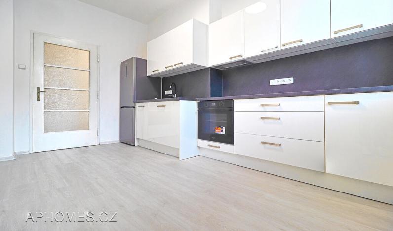 Pronájem bytu 2+1, Praha - Nusle, Petra Rezka, 68 m2