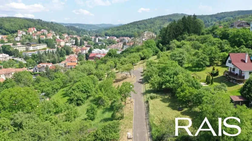 Prodej pozemku pro bydlení, Luhačovice, 1846 m2