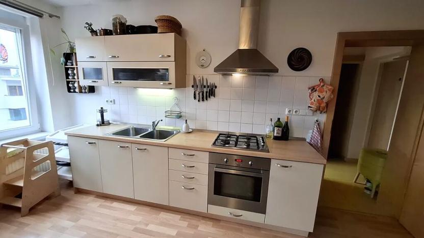 Pronájem bytu 2+kk, Plzeň, Pod Záhorskem, 76 m2