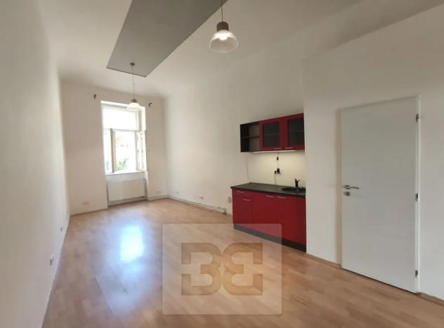 Pronájem obchodního prostoru, Praha - Holešovice, Veletržní, 45 m2