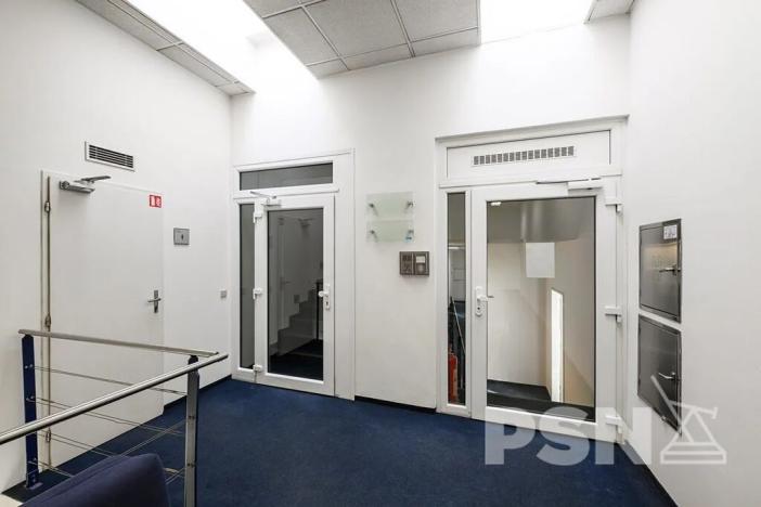 Pronájem kanceláře, Praha - Žižkov, Hartigova, 145 m2