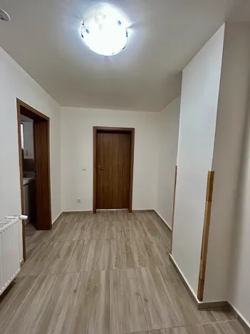 Pronájem bytu 2+1, Teplice, Školní, 80 m2