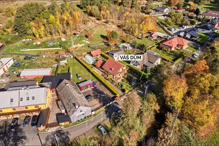 Prodej rodinného domu, Ostrov, 210 m2