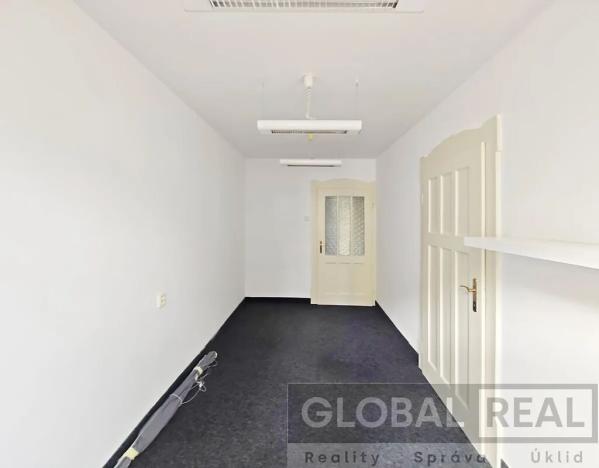 Pronájem kanceláře, Jihlava, Fibichova, 47 m2