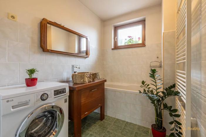 Prodej rodinného domu, Lužná, K Višňovce, 245 m2