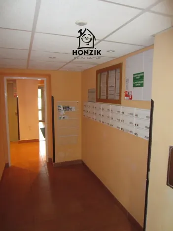 Pronájem bytu 1+kk, Praha - Háje, Matúškova, 29 m2